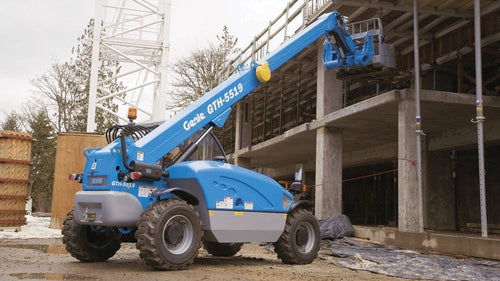 TELEHANDLER (19FT) 5500# LIFT (4 WHEEL DR) CAB
