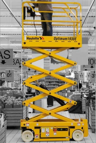 Lift, (19FT) HARD SURFACE Scissor